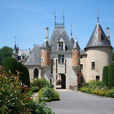 Domaine Du Moulin A Vent - Gite & Spa Saint-Florent-sur-Cher Exterior foto